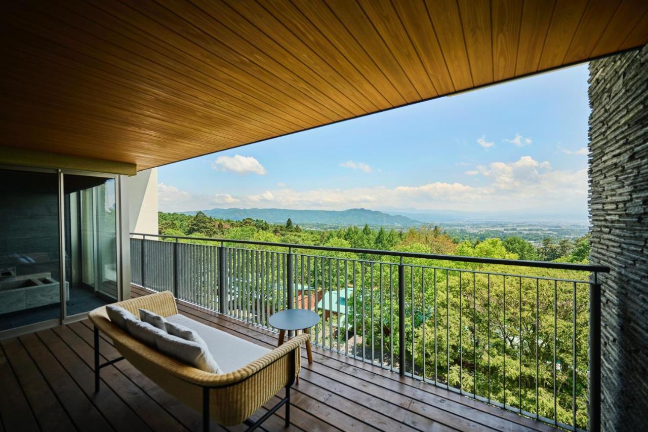 Отель The Hiramatsu Karuizawa Miyota Экстерьер фото